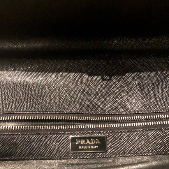 Large PRADA Bag - Picture 3 of 8